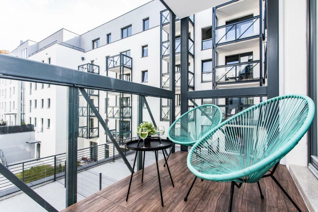 Modern & Classy Industrial - Apartamenty Browar Gdańsk Kültér fotó